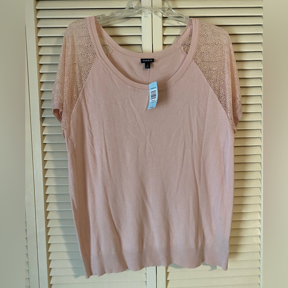 Torrid Blush pink blouse